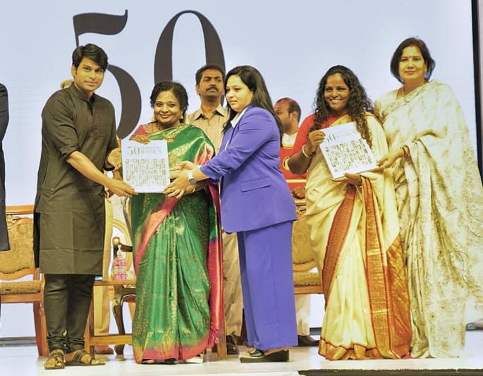 50-inspiring-women-book-launched-by-governor-tamilisai-soundararajan-6.jpg