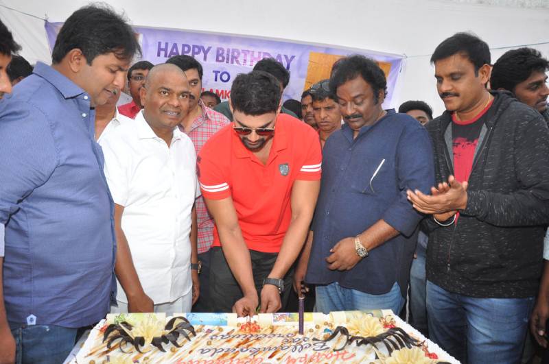 Bellamkonda-sai-srinivas-Birthday-stills-20.jpg