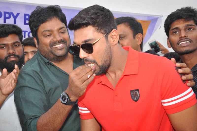 Bellamkonda-sai-srinivas-Birthday-stills-32.jpg