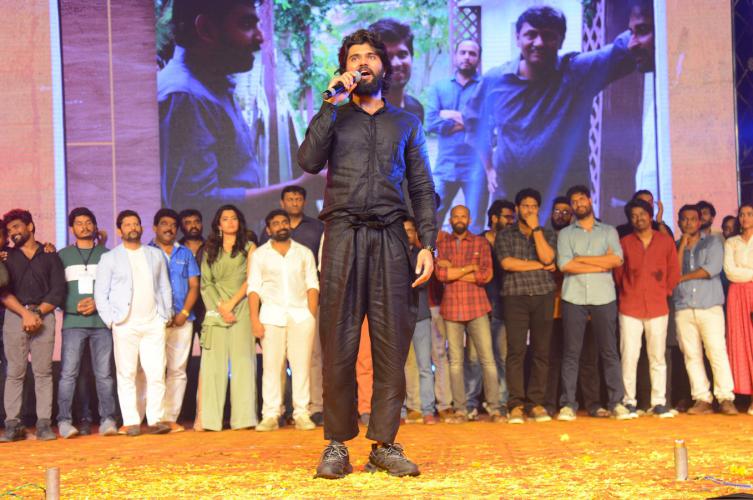 Dear-Comrade-Movie-150.jpg