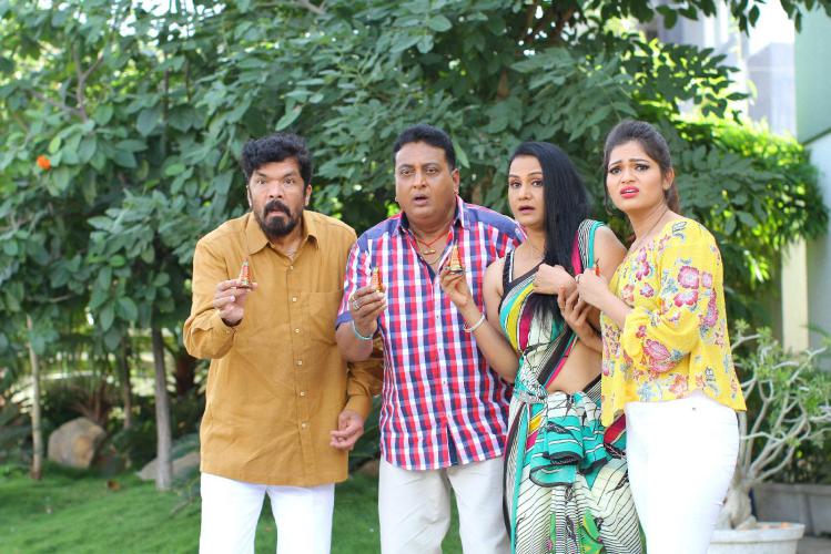 Desamudhurs-Movie-Stills-014.jpg