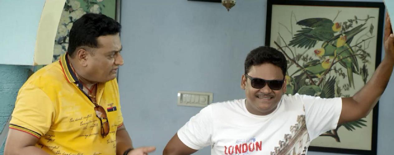 Desamudhurs-Movie-Stills-018.jpg