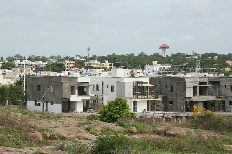 Hillside6.jpg