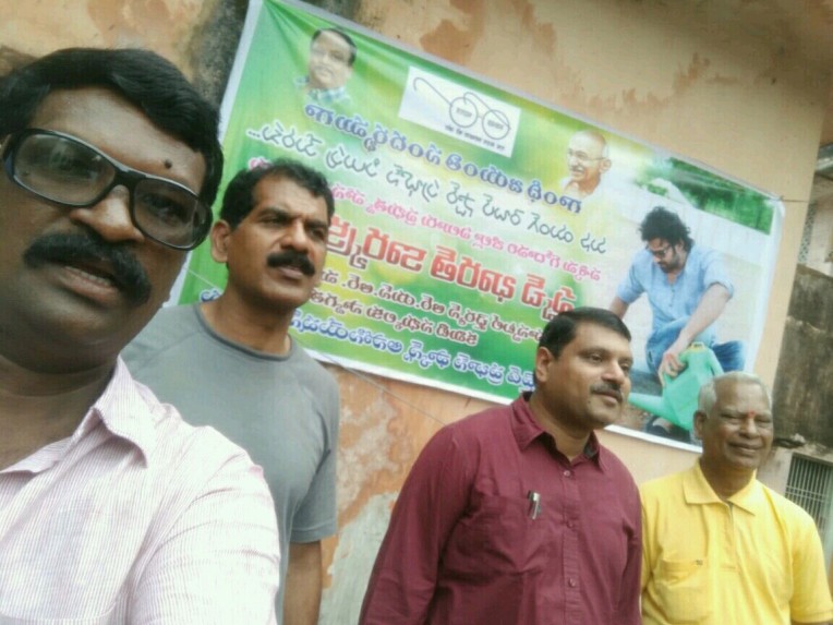Prabhas fans support Swachh Bharat