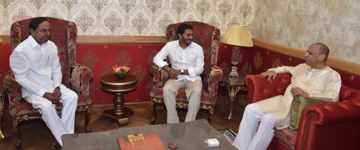 Governor Narasimhan Hosts Iftar Party at Raj Bhavan