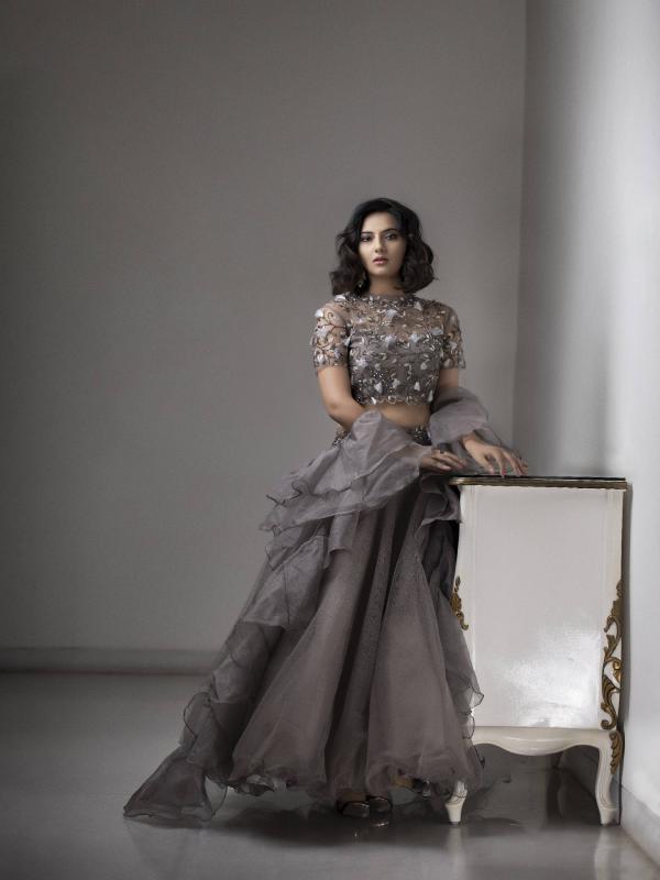 Isha-Chawla-11.jpg