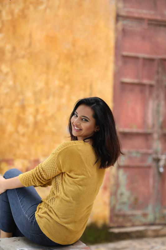 Isha-Chawla-2.jpg