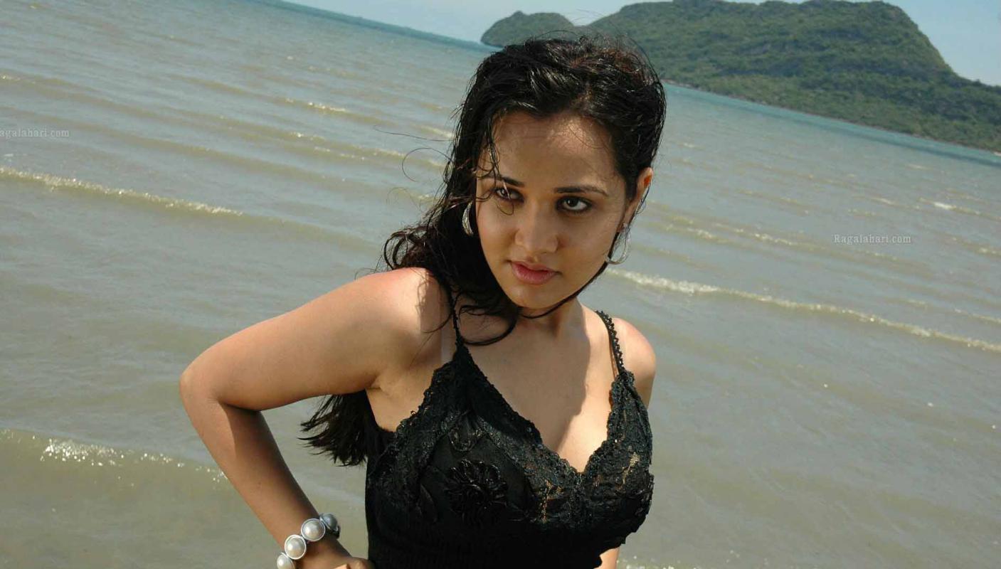 Nisha-Kotari-23.jpg