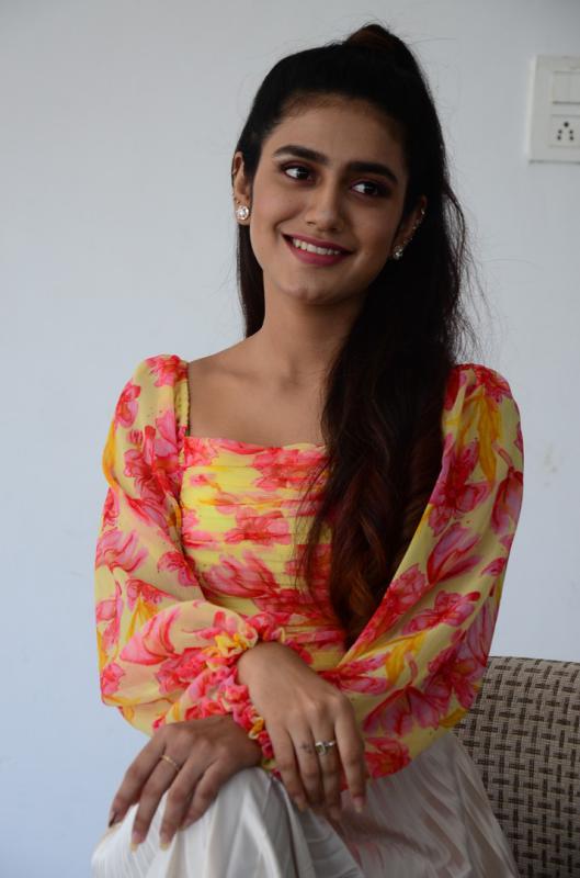 Priya-Prakash-Warrier-1.jpg
