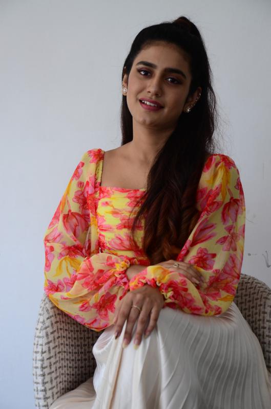Priya-Prakash-Warrier-21.jpg
