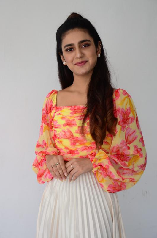 Priya-Prakash-Warrier-71.jpg