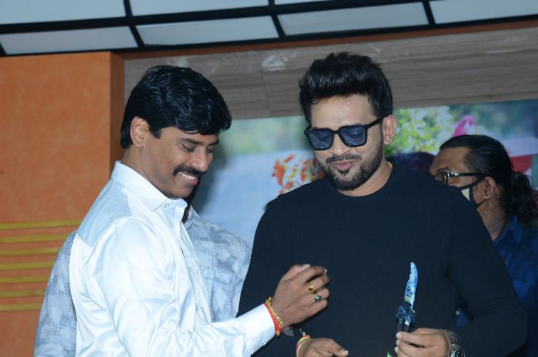 Ravanalanka-Movie-Presseet-125.jpg