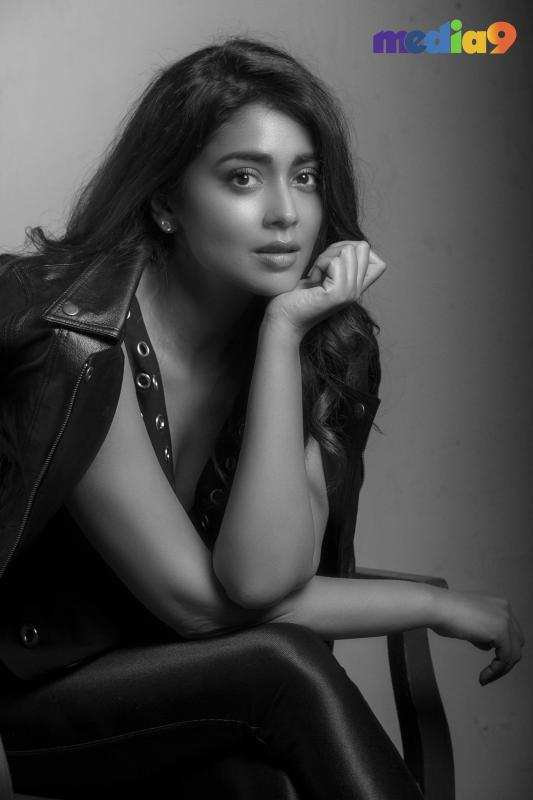 Shriya Saran Stills