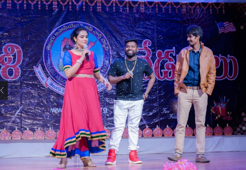 TANTEX-Deepavali-Vedukalu-2017_Ext-Artistes2.jpg