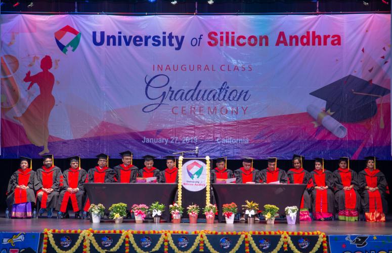 University-of-Silicon-Andhra-Graduation-Pics-17.jpg