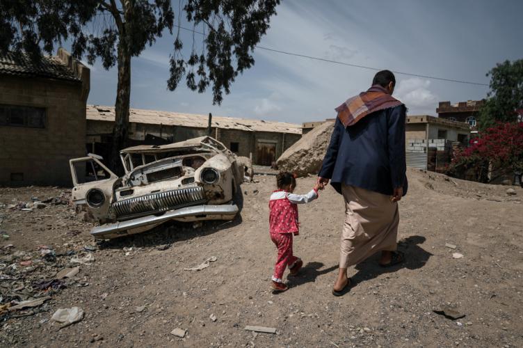 Yemen-in-Crisis-by-Giles-Clarke_Indian-Photo-Festival-2018-Hyderabad-6.jpg
