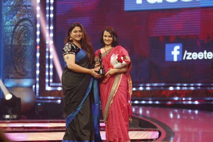Zee-Tv-Apsara-Awards-23.jpg