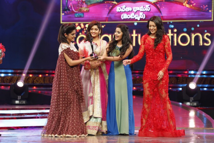 Zee-Tv-Apsara-Awards-43.jpg