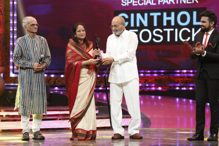 Zee-Tv-Apsara-Awards-9.jpg
