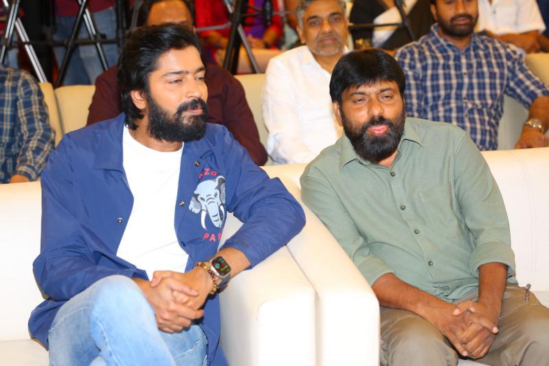 aa-okkati-adakku-pre-release-5.jpg