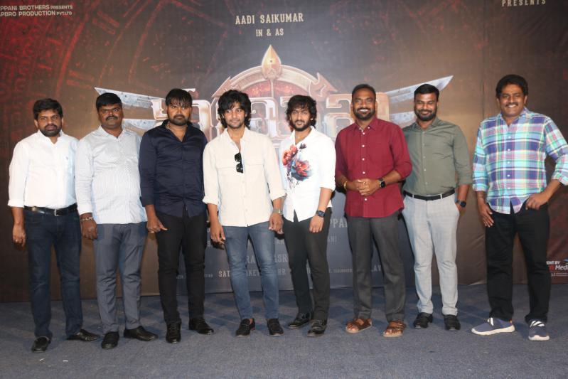aadi-saikumar-shanumukha-logo-launch-2.jpg
