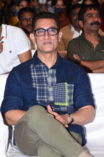 aamir-khan-stills-11.jpg