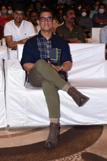 aamir-khan-stills-12.jpg