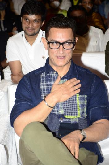 aamir-khan-stills-2.jpg