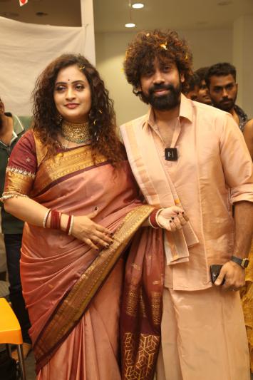 aata-sandeep-jyothiraj-at-aishwarya-silks-grand-opening-8.jpg
