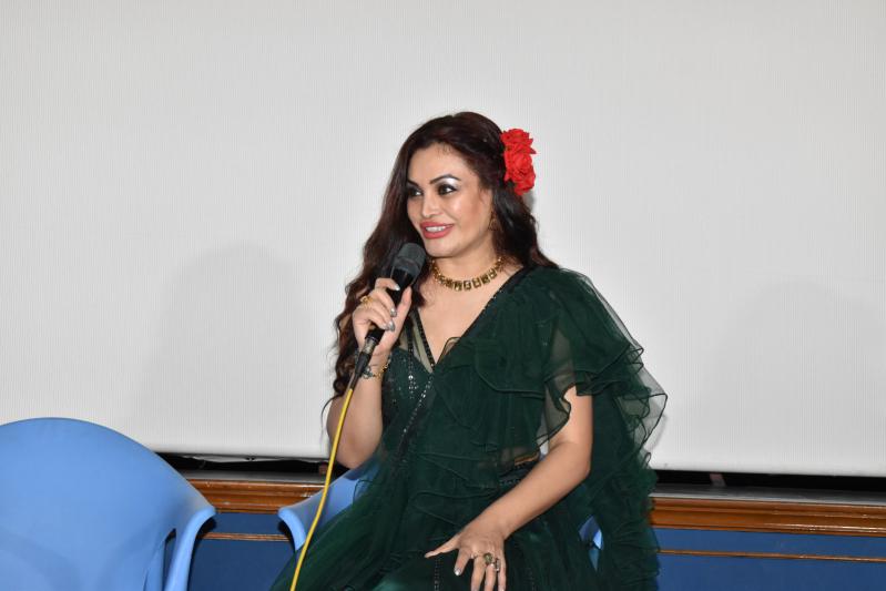 actress-bevelyn-bharaj-press-meet-6.jpg