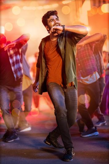 adavaallu-meeku-johaarlu-stills-4.jpg