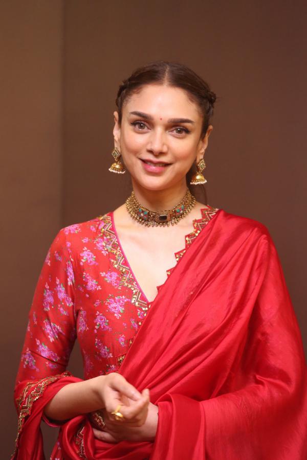 aditi-rao-hydari-interview-18.jpg