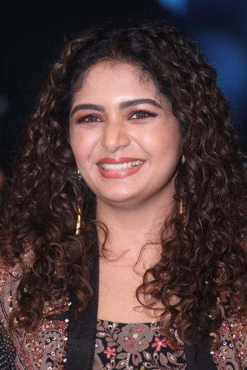 aditi-shankar-stills-3.jpg