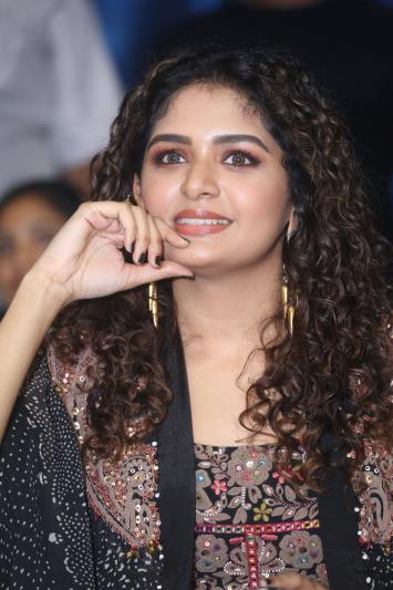 aditi-shankar-stills-5.jpg