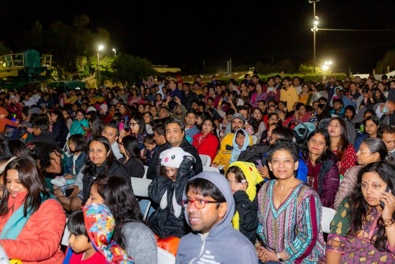aia-celebrates-dussehra-diwali-dhamaka-8.jpg