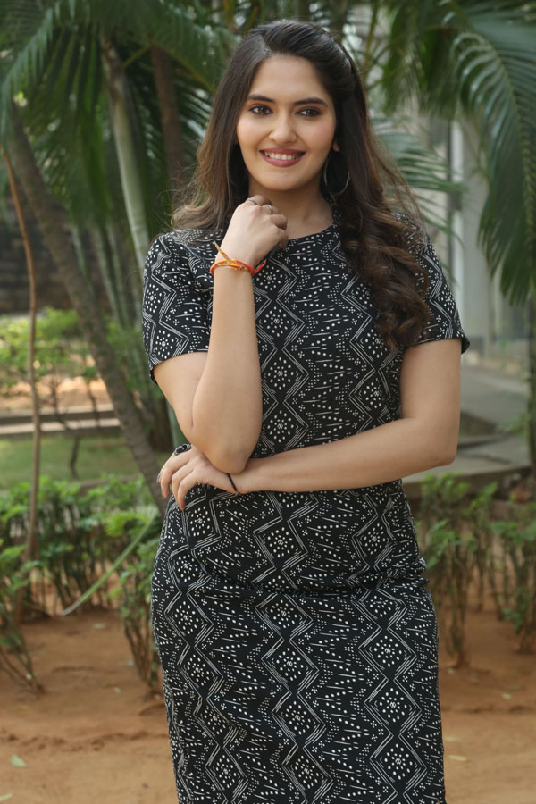 aira-stills-17.jpg