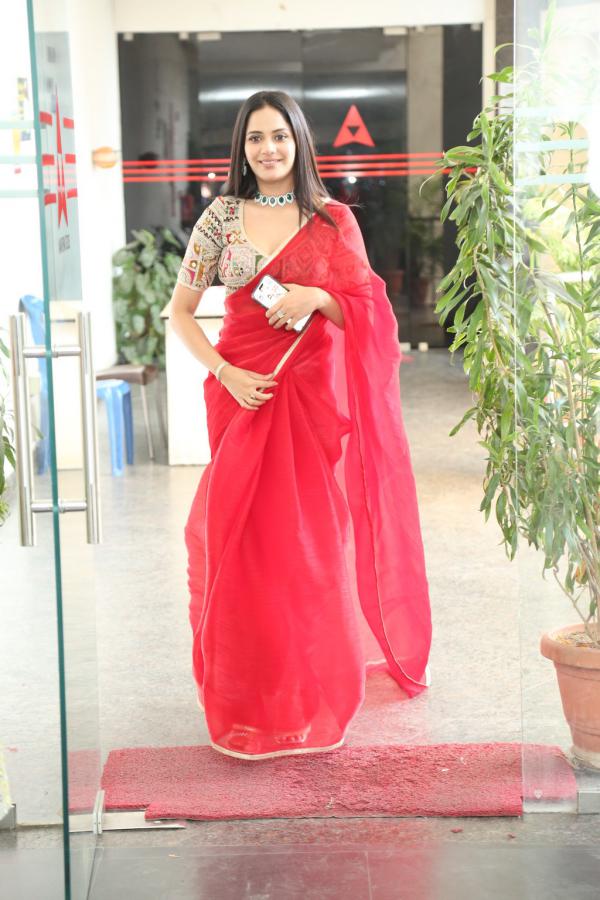 aishwarya-dutta-stills-7.jpg