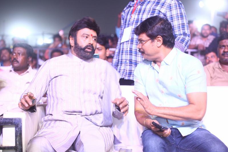 akhanda-100-days-kruthagnatha-sabha-1-4.jpg