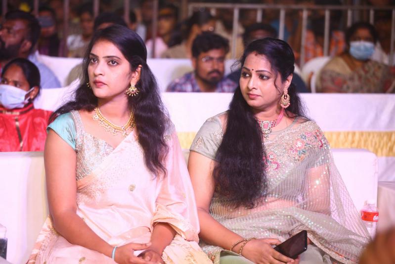 akhanda-100-days-kruthagnatha-sabha-2-6.jpg