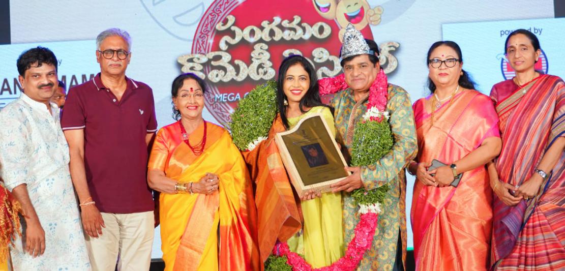 ali-at-comedy-festival-1.jpg