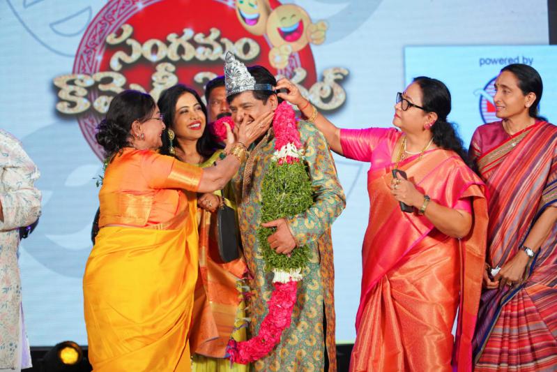 ali-at-comedy-festival-4.jpg