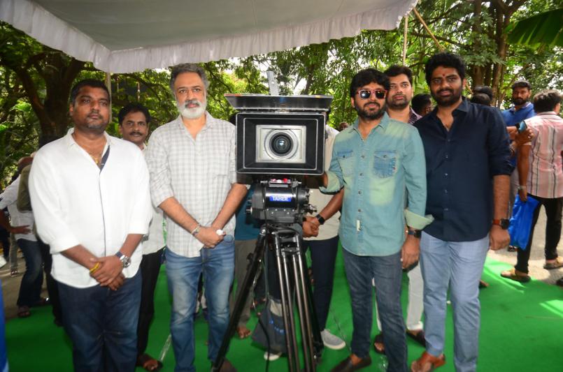 allari-naresh-vijay-kanakamedala-new-movie-launch-4.jpg