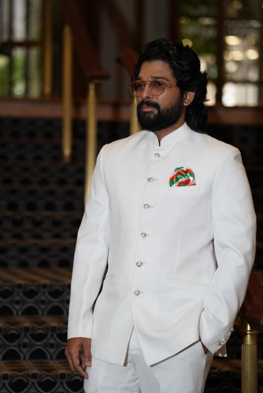 allu-arjun-honoured-at-india-day-parade-in-new-york-3.jpg