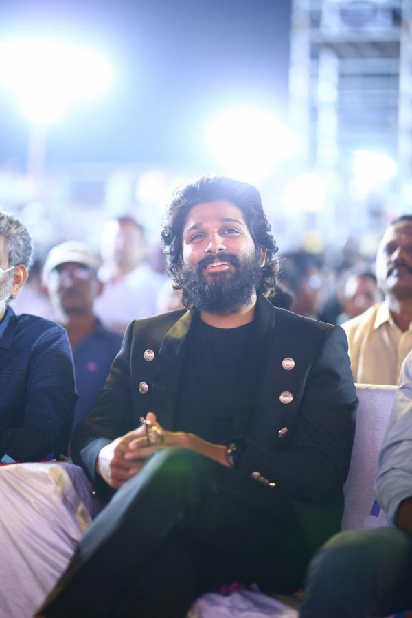 allu-arjun-stills-2-8.jpg