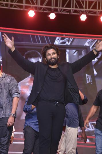 allu-arjun-stills-3-11.jpg