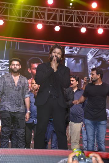 allu-arjun-stills-3-16.jpg
