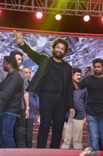 allu-arjun-stills-3-18.jpg
