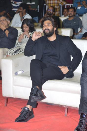allu-arjun-stills-3-2.jpg