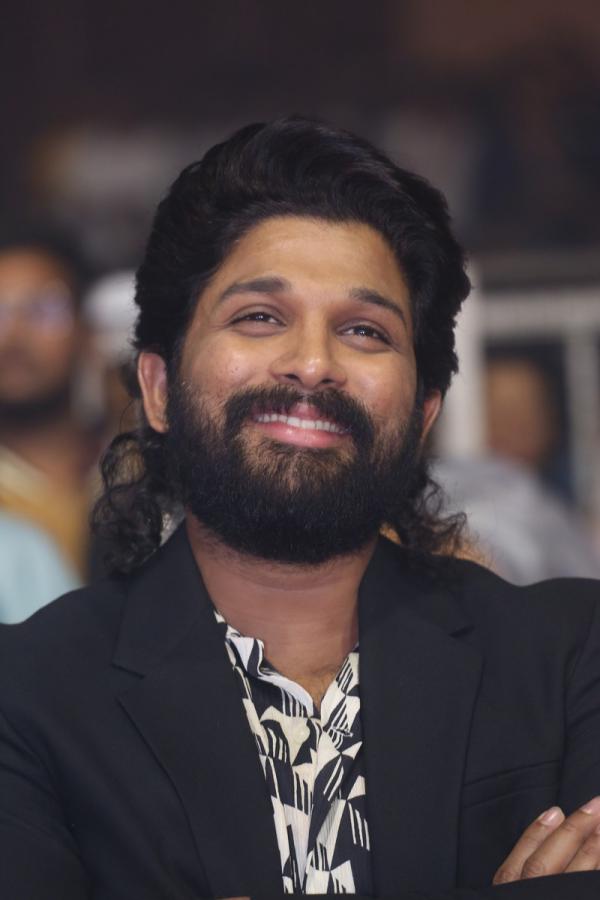 allu-arjun-stills-4-10.jpg