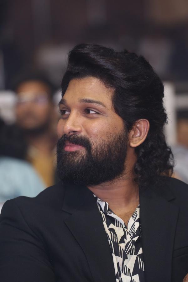 allu-arjun-stills-4-12.jpg